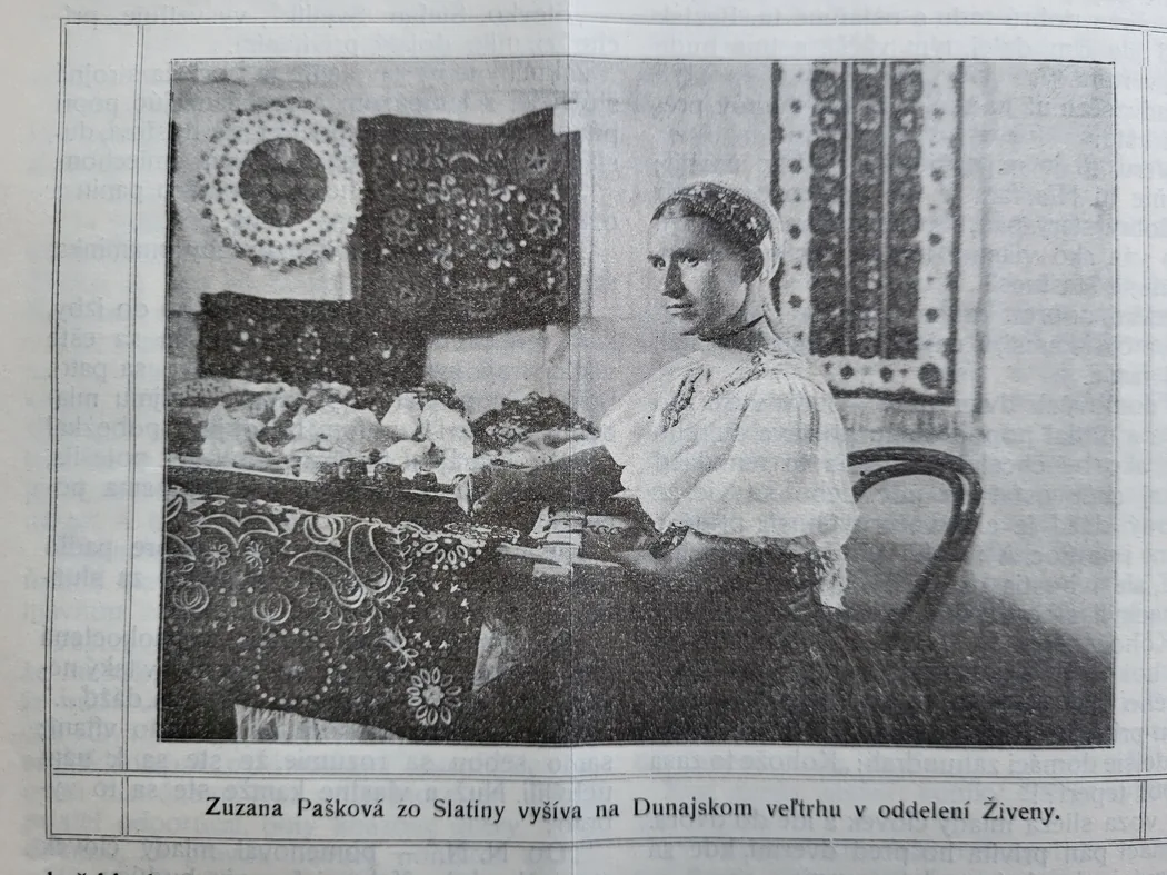 Article The Embroideress, Živena 1925