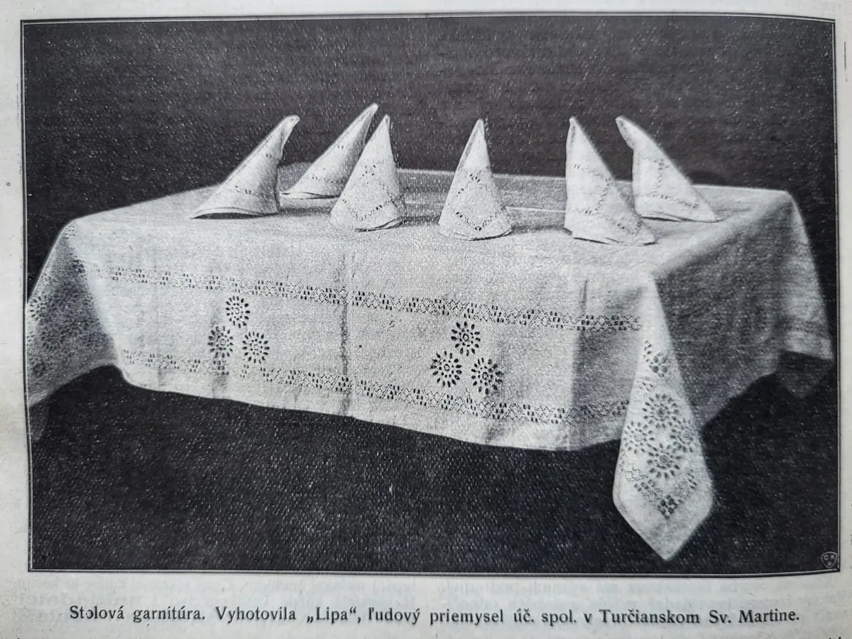 Stolová garnitúra z produkcie Lipy, Živena 1928