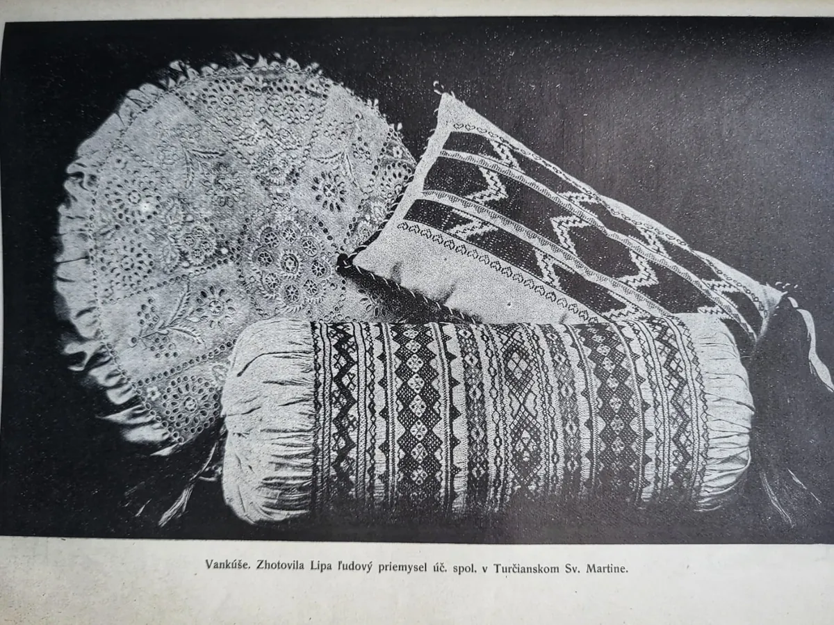 Vyšívané vankúše z produkcie Lipy, Živena 1928